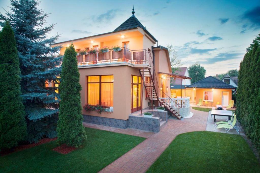 Sunshine Sh Apartmanhaz Daire Zamárdi Dış mekan fotoğraf